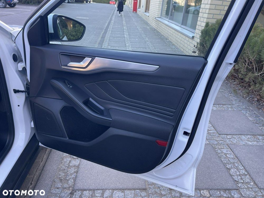 Ford Focus - 26