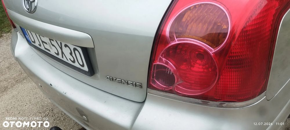 Toyota Avensis 1.8 VVT-i Sol - 10
