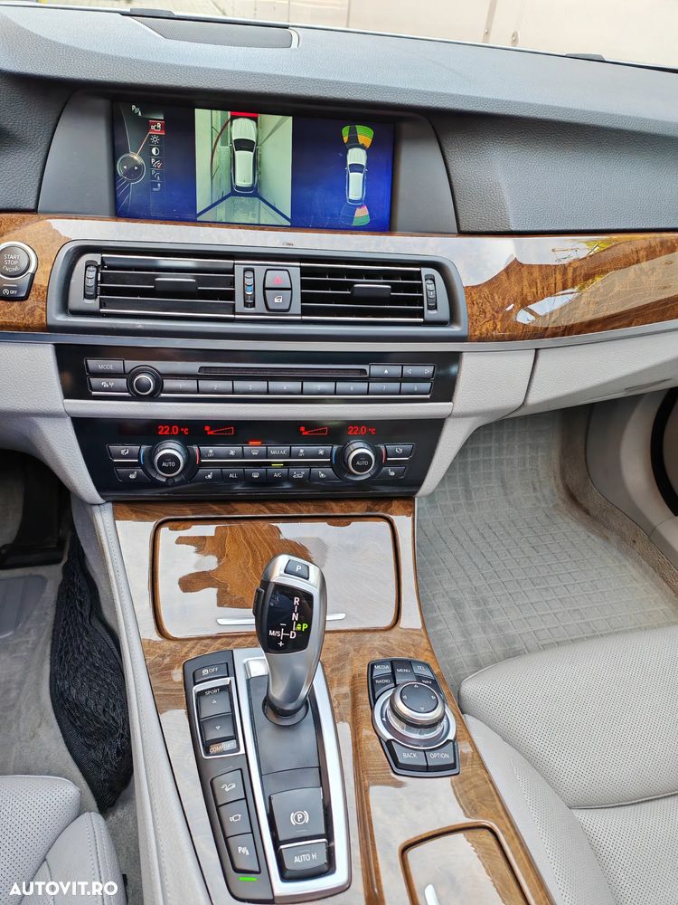 BMW Seria 5 535d xDrive Aut. Luxury Line - 7