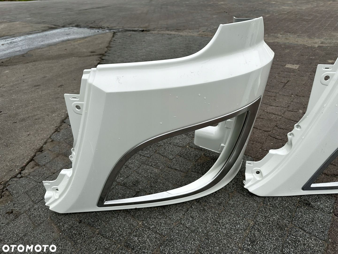 Okular Poszycie lampa Reflektora DAF XF 106 Lift 2046229 - 2
