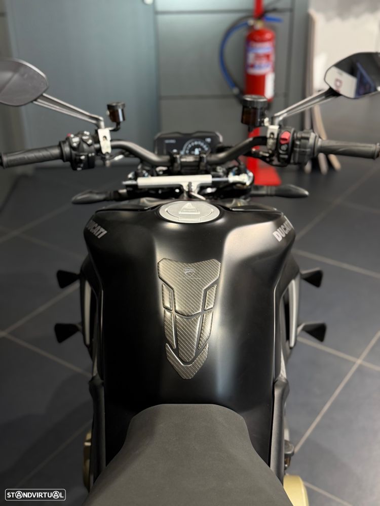 Ducati Streetfighter V4 S - 7