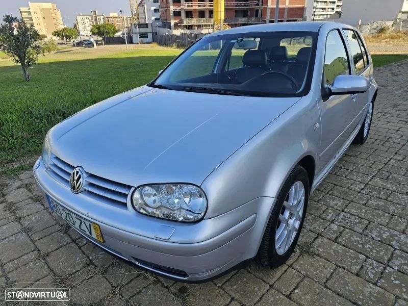 VW Golf 1.9 TDi 6V Trendline Pack - 1