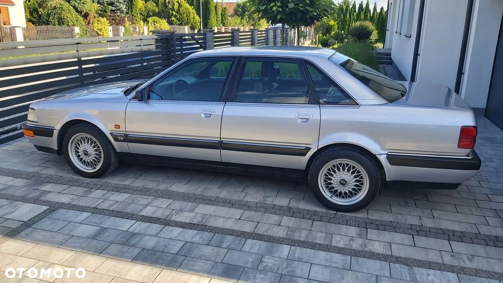 Audi V8 4.2 - 7