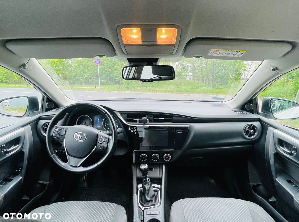 Toyota Corolla 1.4 D-4D Active - 8