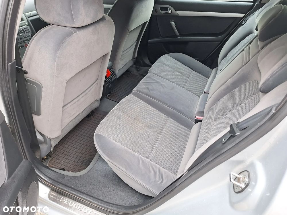 Peugeot 407 2.0 HDI Intense - 8