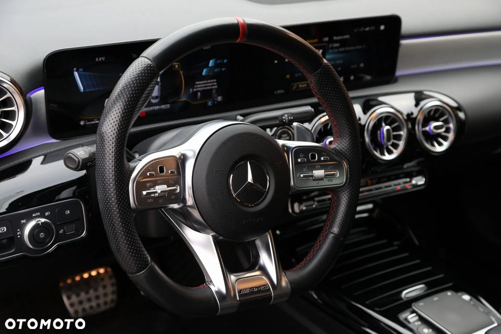 Mercedes-Benz Klasa A AMG 35 4Matic AMG Speedshift DCT 7G - 20