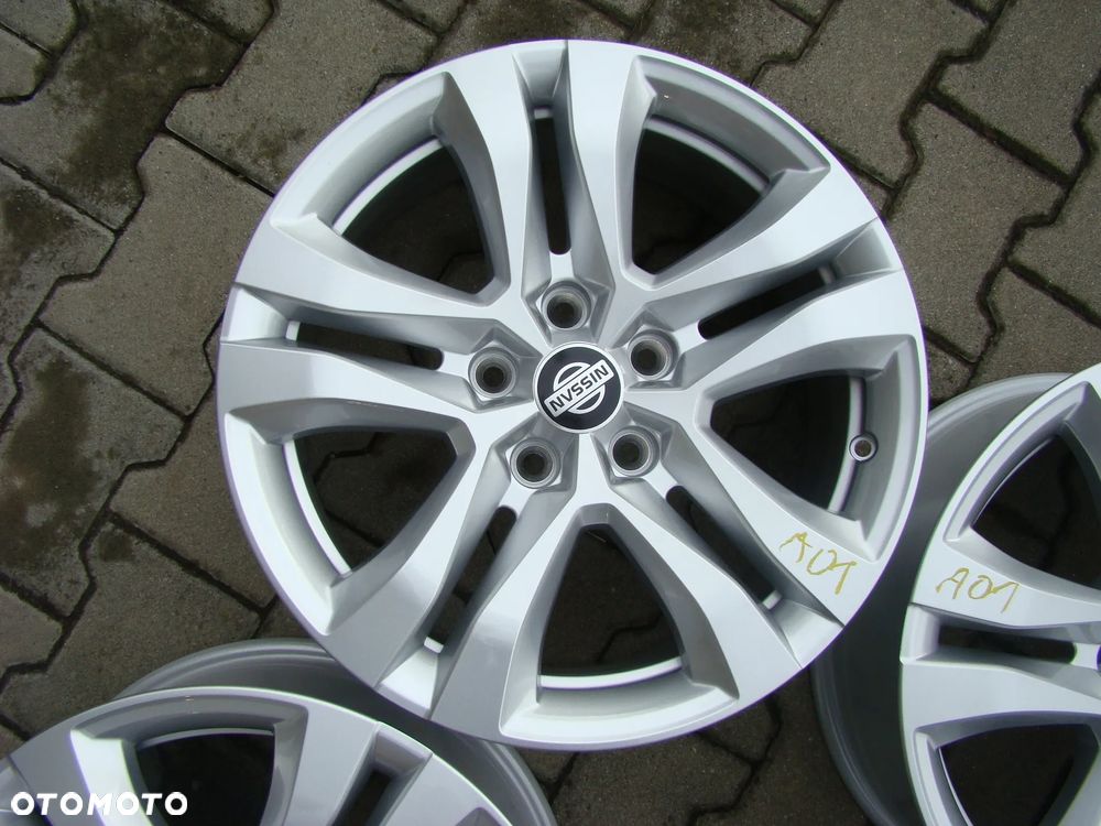 a01 5x114,3 Nissan Juke Qashqai X-Trail niemotnowane 7jx17 et35 - 5