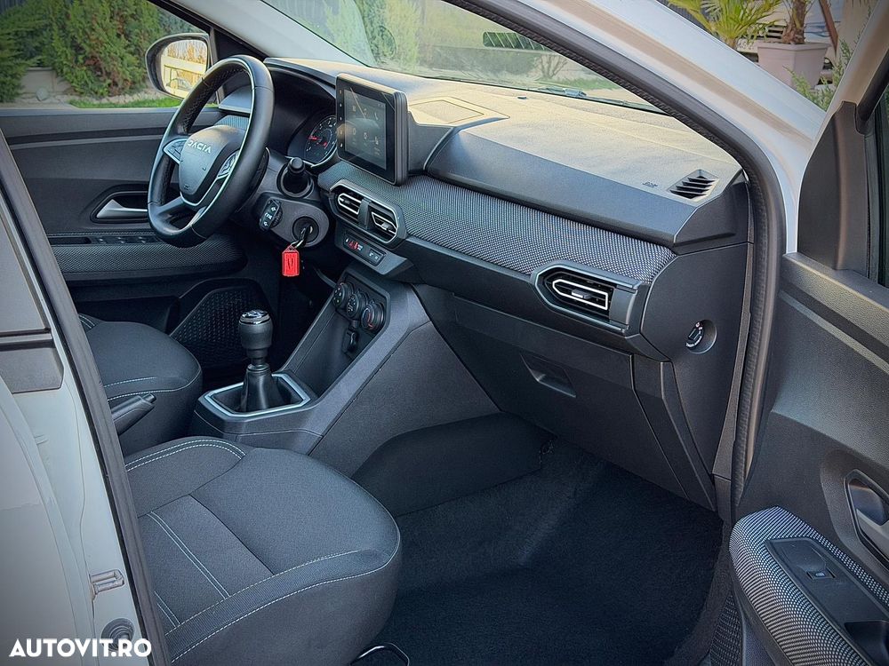 Dacia Logan TCe 90 MT6 Expression - 15