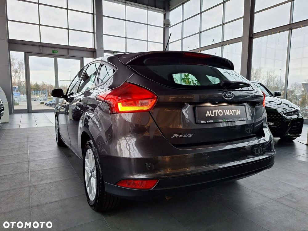 Ford Focus 1.6 Trend - 3