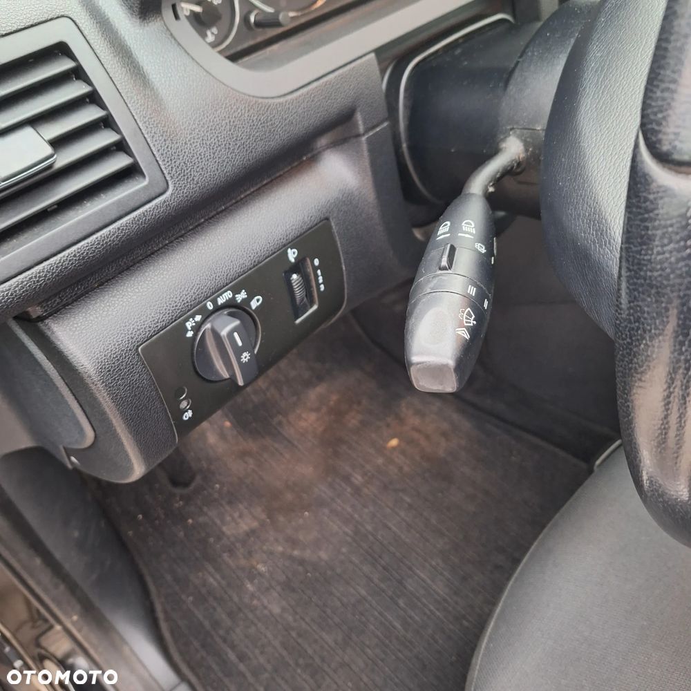 Mercedes-Benz Klasa A 160 BlueEFFICIENCY - 12