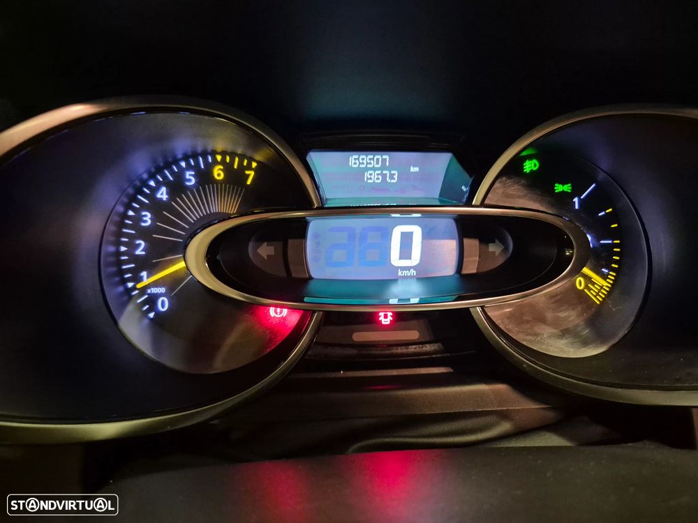 Renault Clio 0.9 TCE Limited - 25