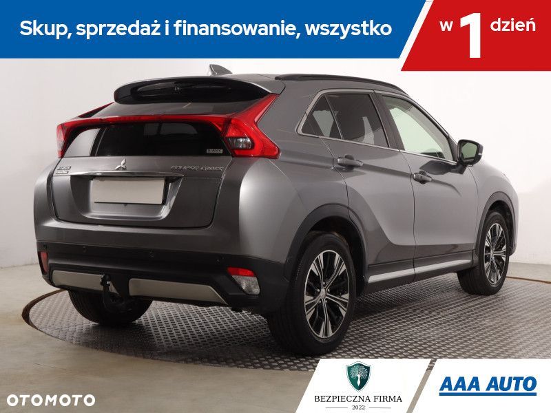 Mitsubishi Eclipse Cross - 7