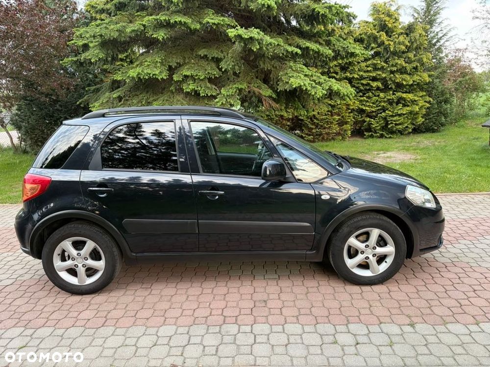 Suzuki SX4 1.6 GS / Premium - 13