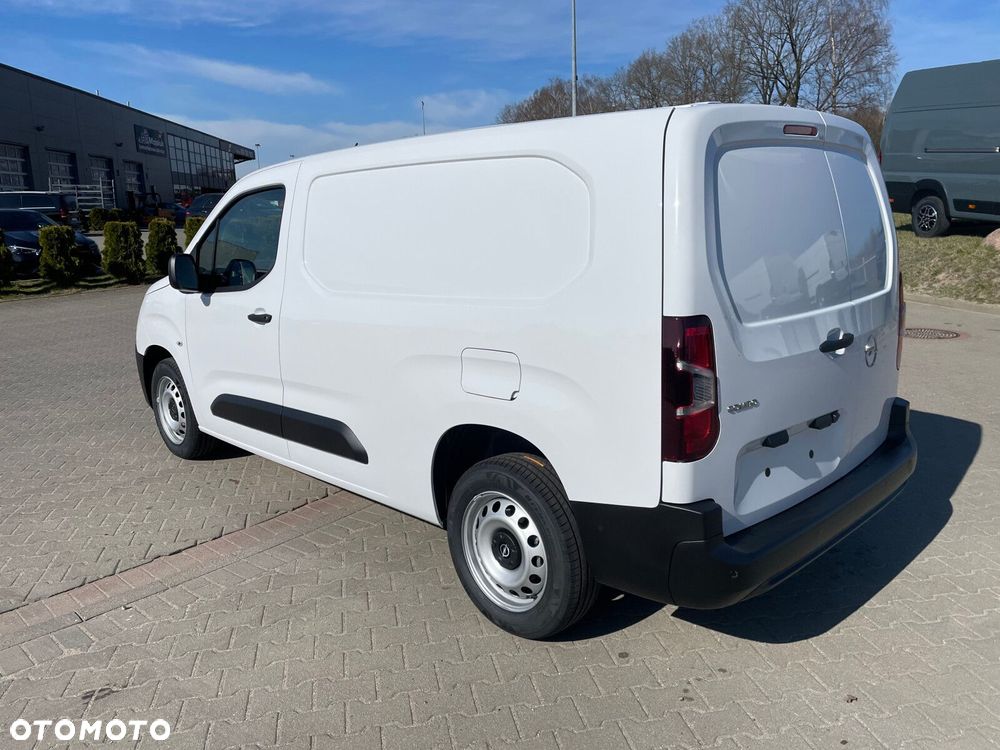 Opel Combo Cargo Combo Cargo Furgon XL Diesel 100KM Manual - 4