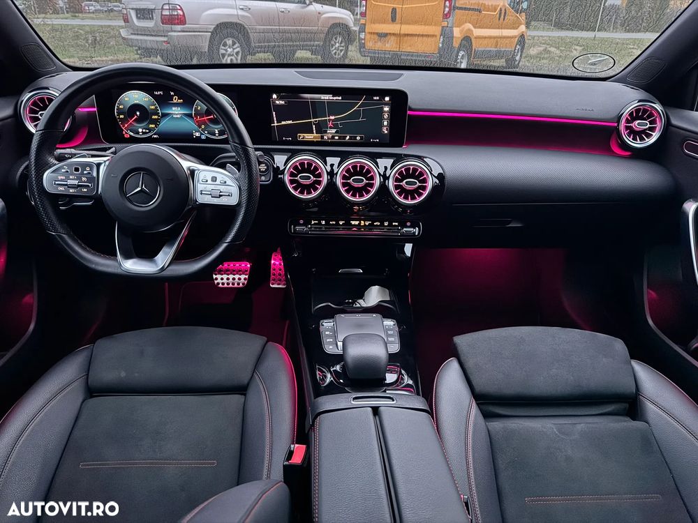 Mercedes-Benz A 200 4MATIC Aut. - 15