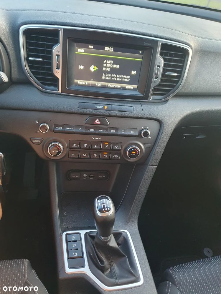 Kia Sportage 1.6 GDI L 2WD - 16