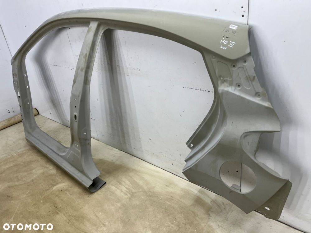 Poszycie Hyundai i10 III 19r.- lewy słupek przedni szyby rama drzwi bok poszycie lewy tylny błotnik - 8