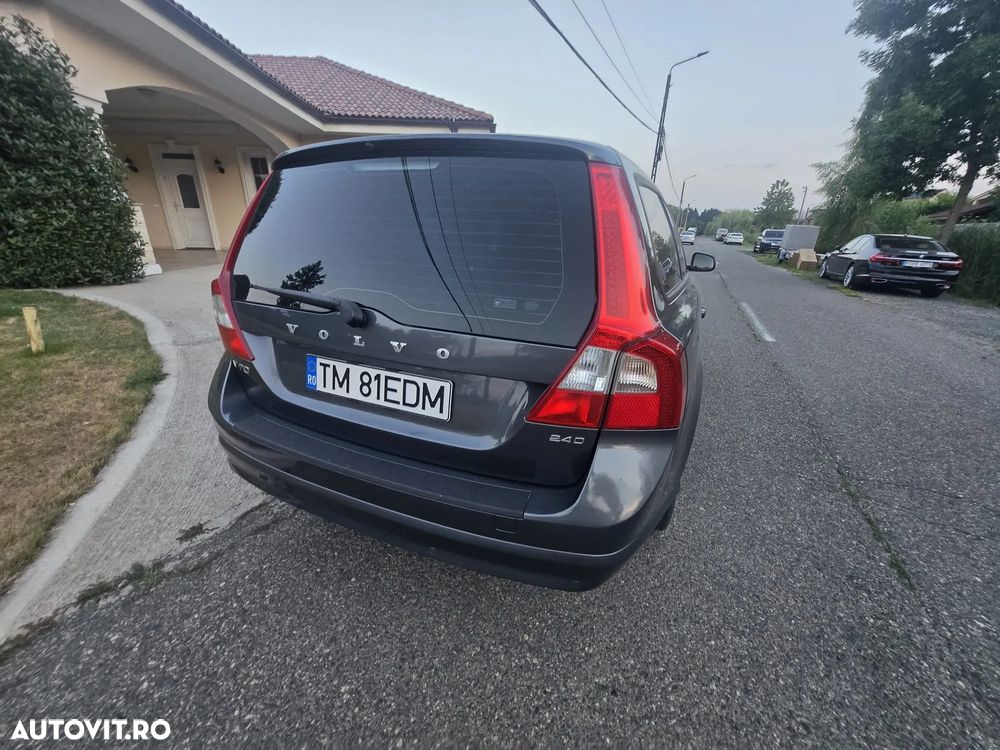 Volvo V70 2.4 D AWD Aut - 28