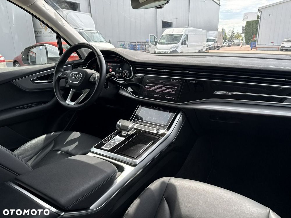 Audi Q7 - 22
