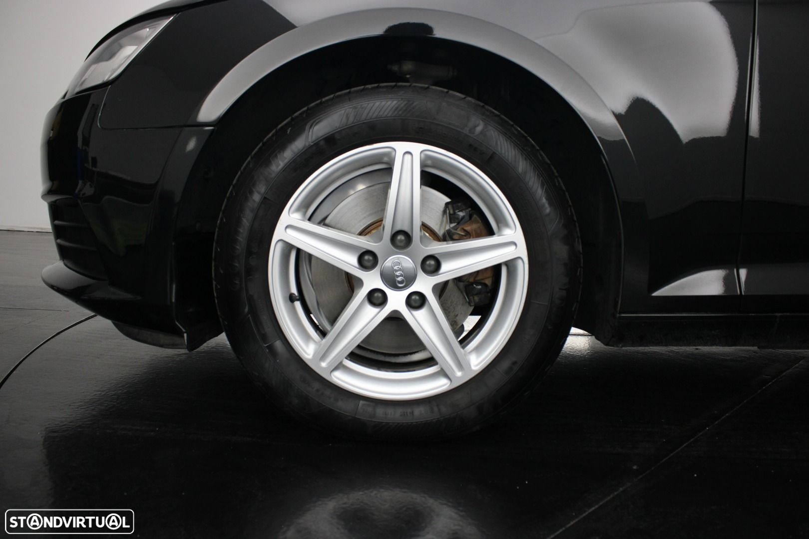 Audi A4 Avant 2.0 TDI S tronic - 31