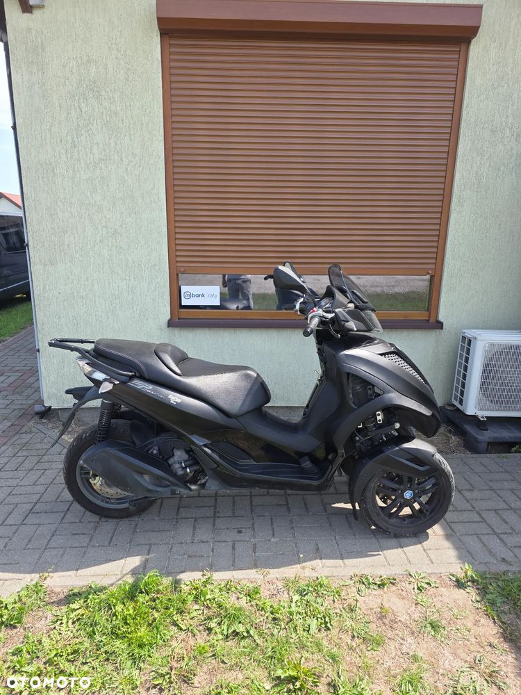 Piaggio MP-3 - 3