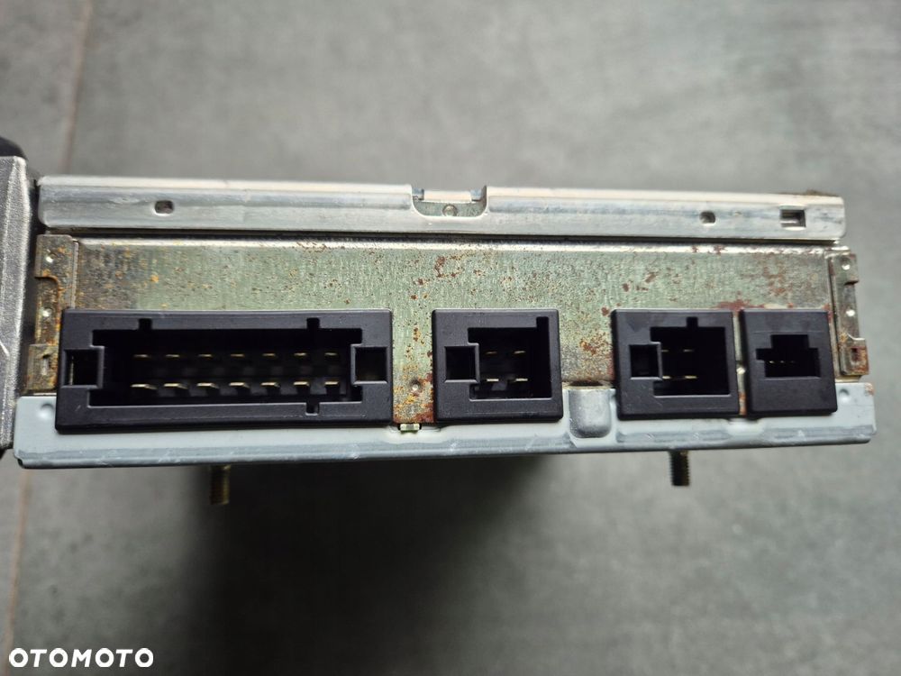 wzmacniacz mercedes slk r171 2118701489 - 5