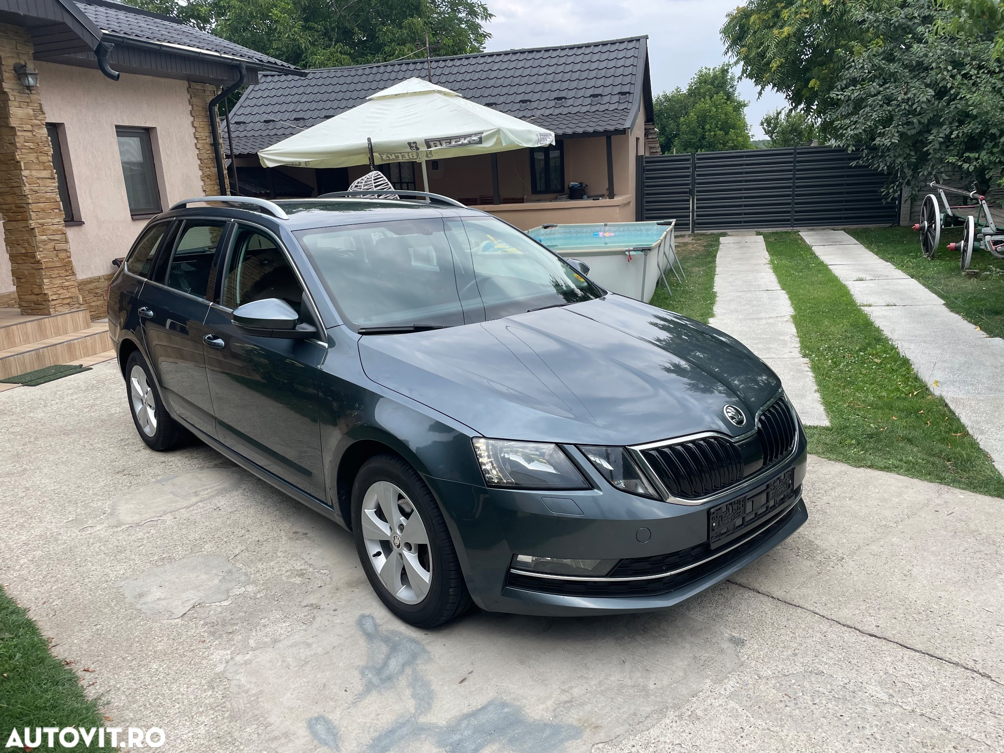 Skoda Octavia - 2