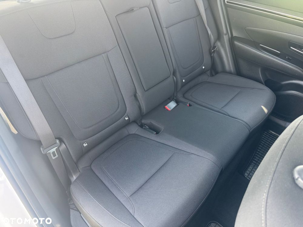 Hyundai Tucson - 13