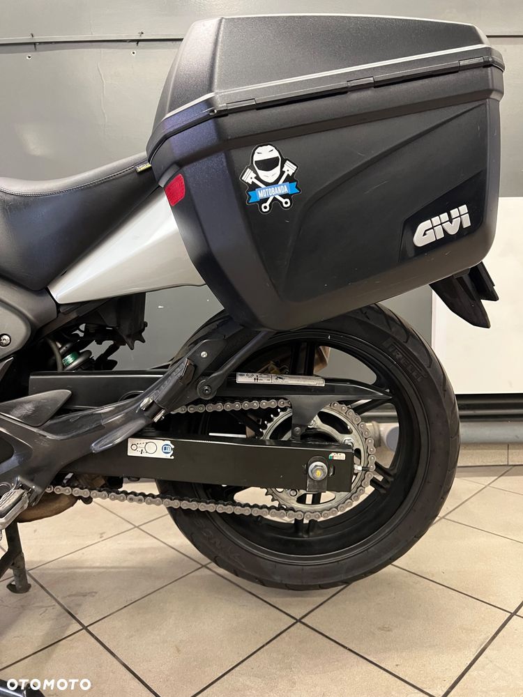 Honda CBF - 4