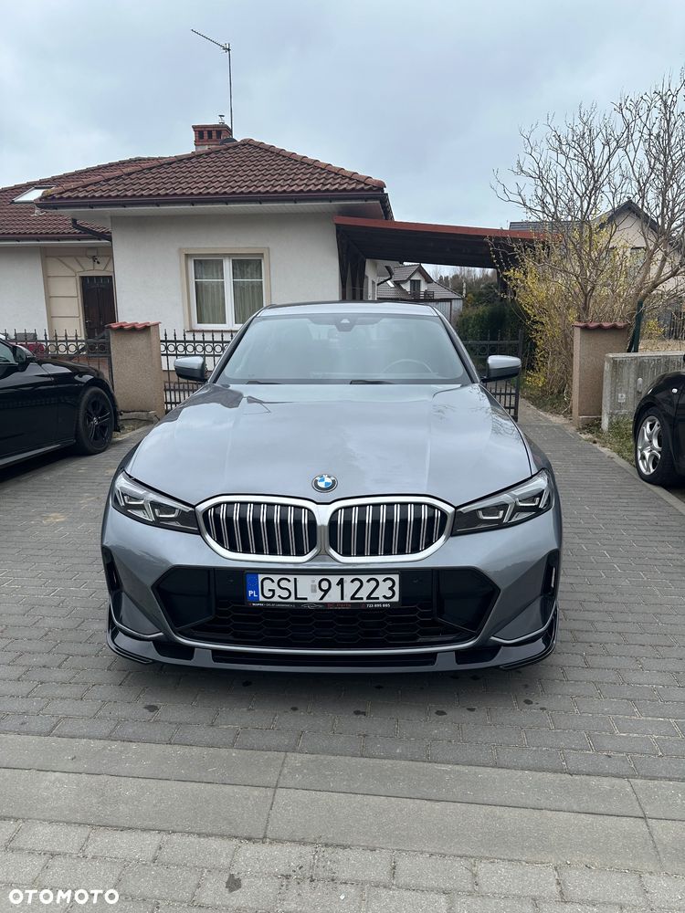 BMW Seria 3 318i M Sport - 17