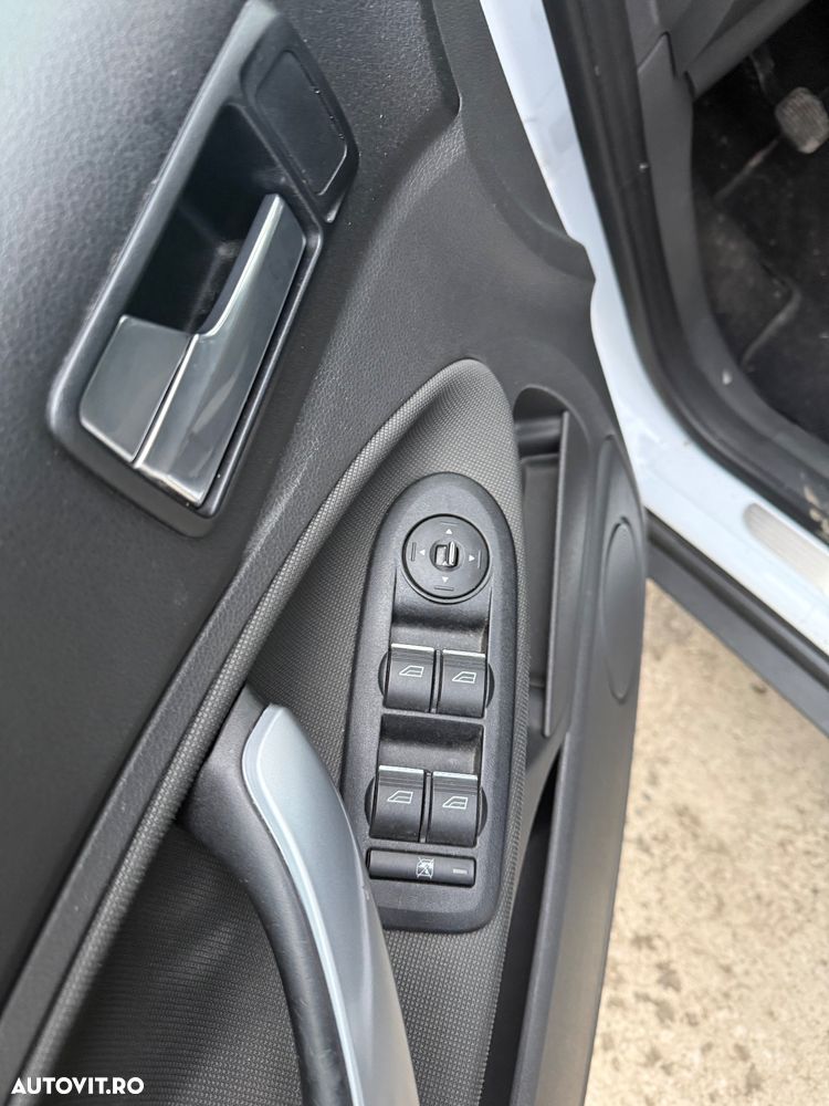 Ford Kuga 2.0 TDCi 4x4 Trend - 9