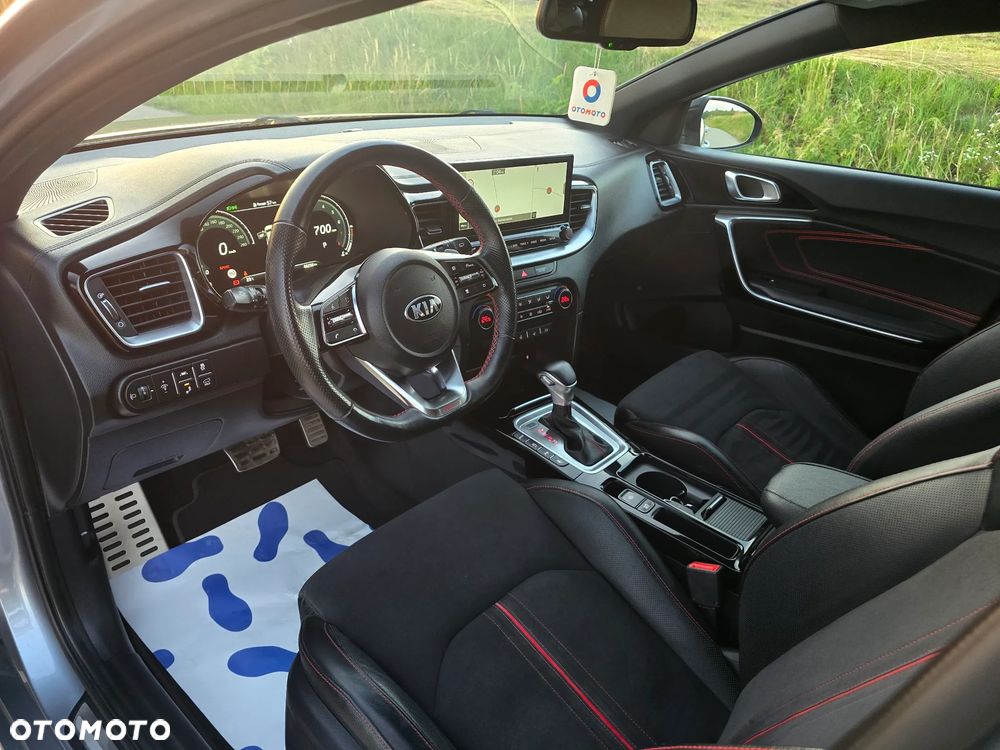 Kia ProCeed 1.6 T-GDI DCT7 OPF GT - 19
