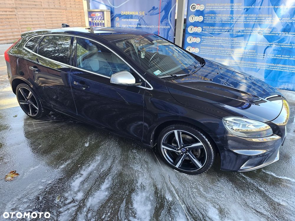 Volvo V40 D4 Drive-E R-Design Kinetic - 4