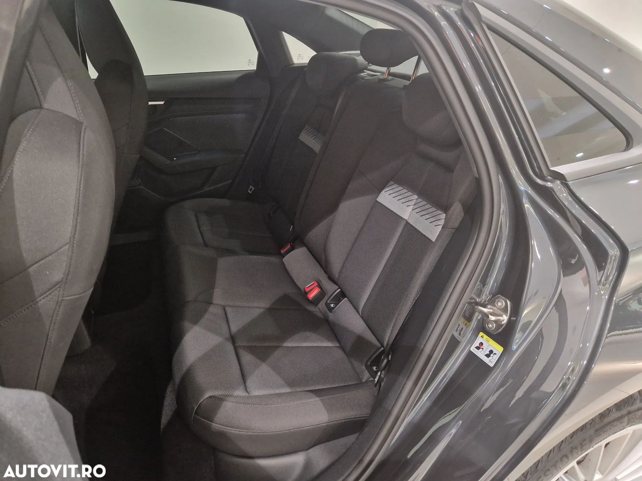 Audi A3 1.0 30 TFSI MHEV S tronic Advanced - 14