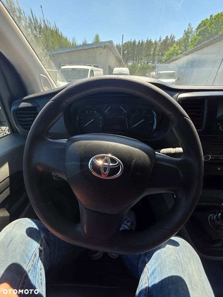 Toyota Proace - 23