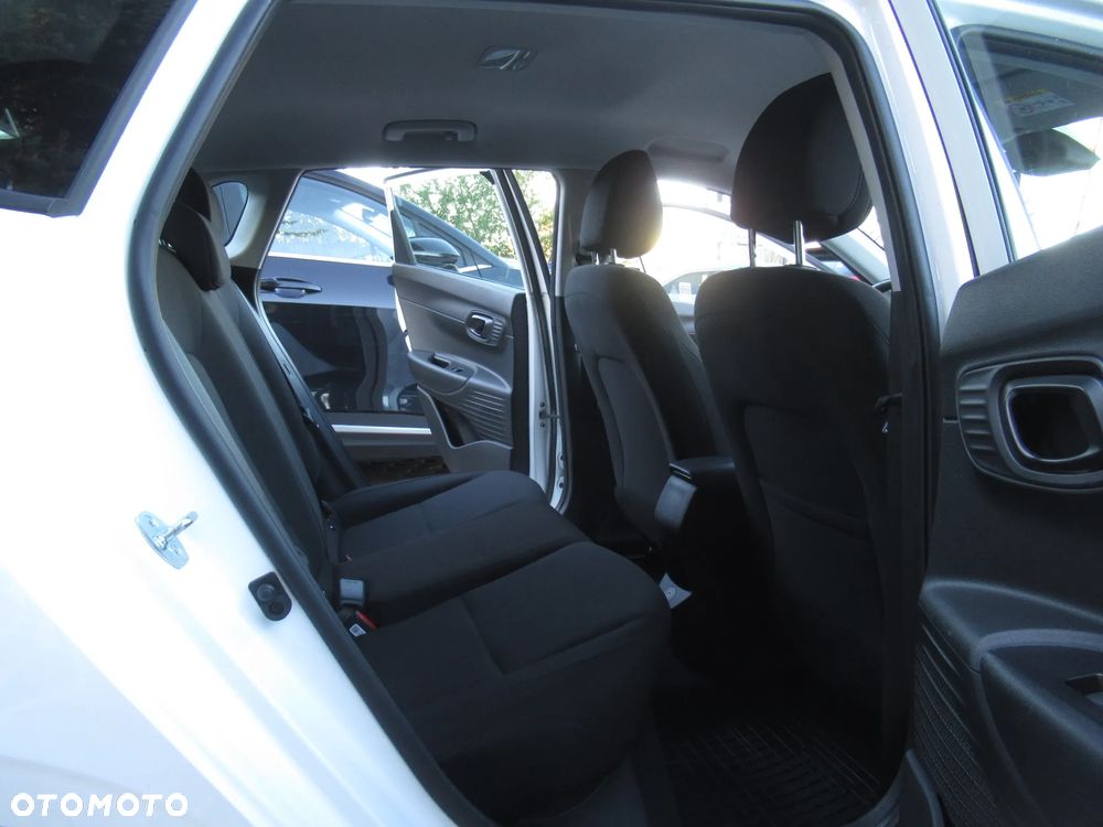 Hyundai i20 1.2 Modern - 8