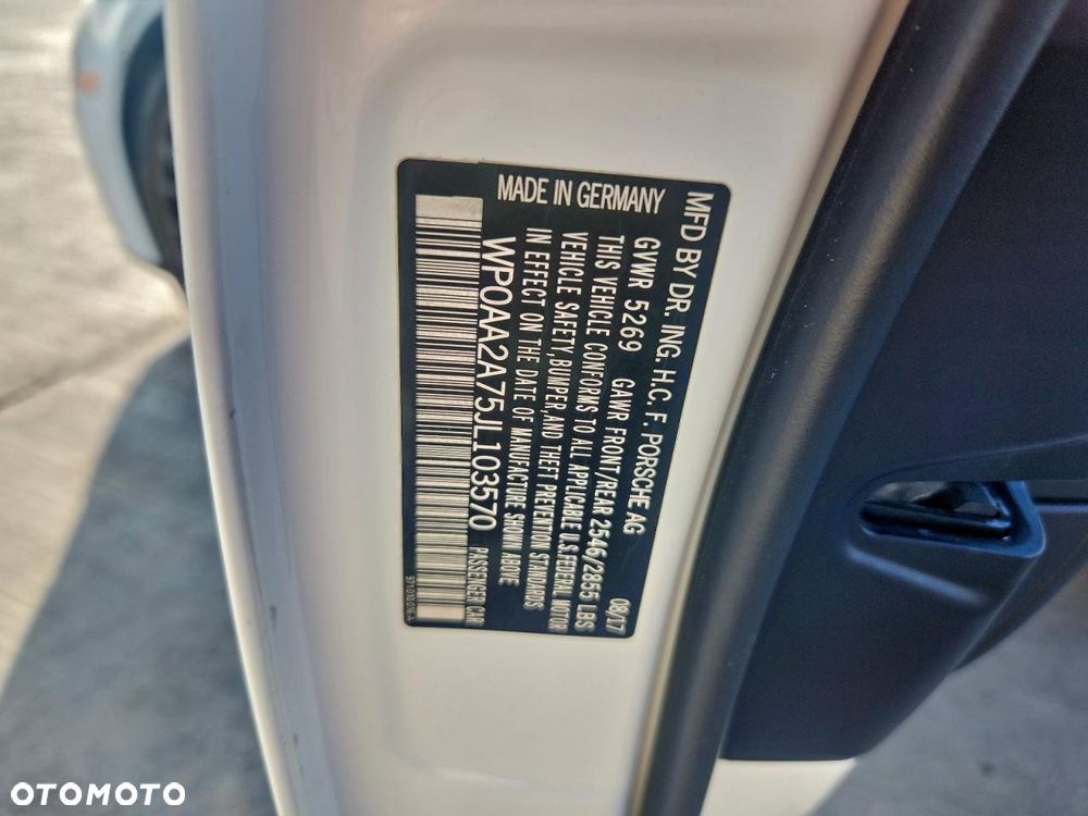 Porsche Panamera 4 - 13