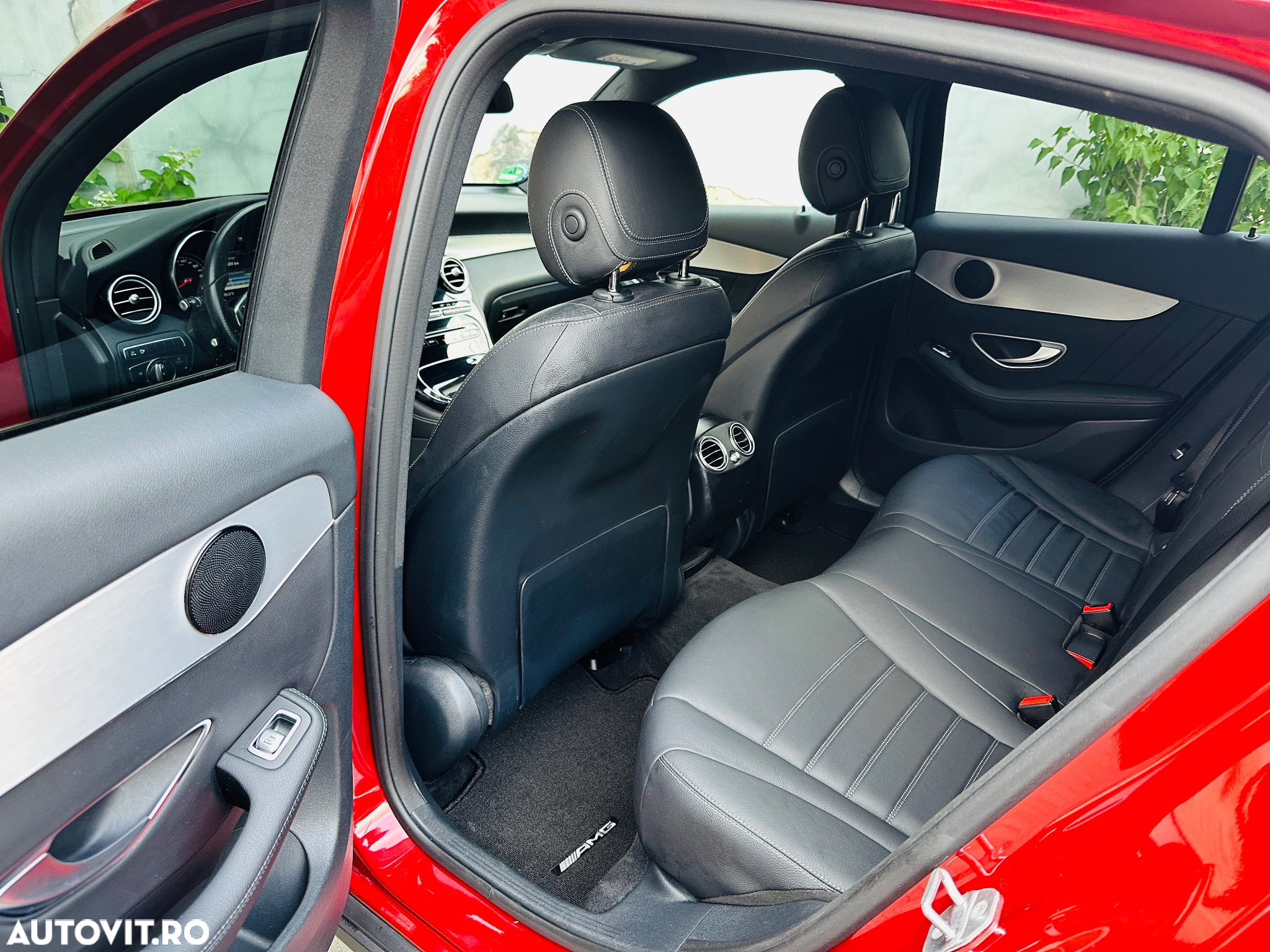 Mercedes-Benz GLC Coupe 250 4Matic 9G-TRONIC AMG Line - 10