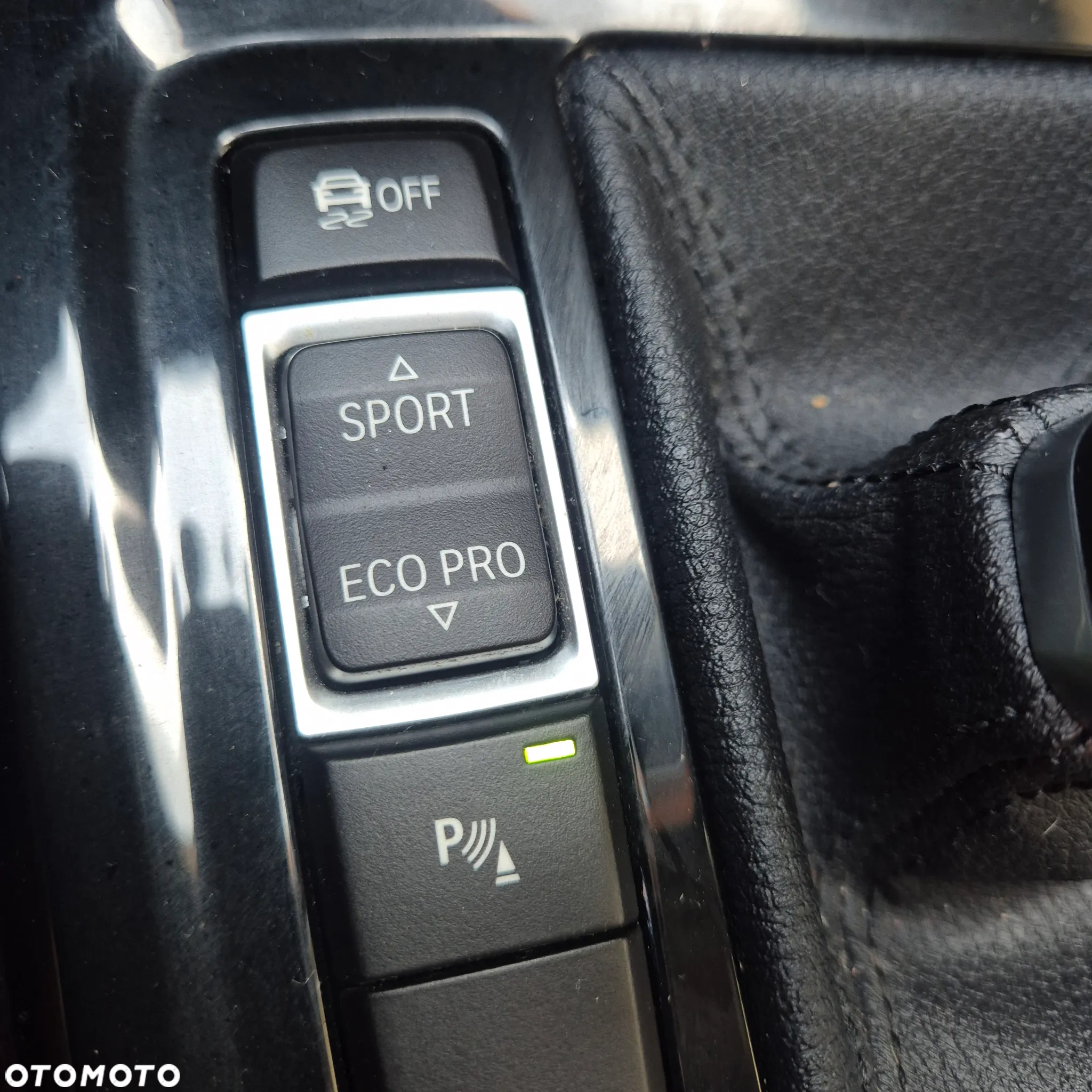 BMW X2 sDrive18i Advantage Plus - 31