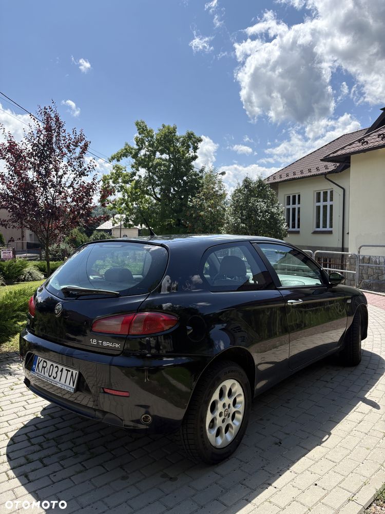 Alfa Romeo 147 - 3