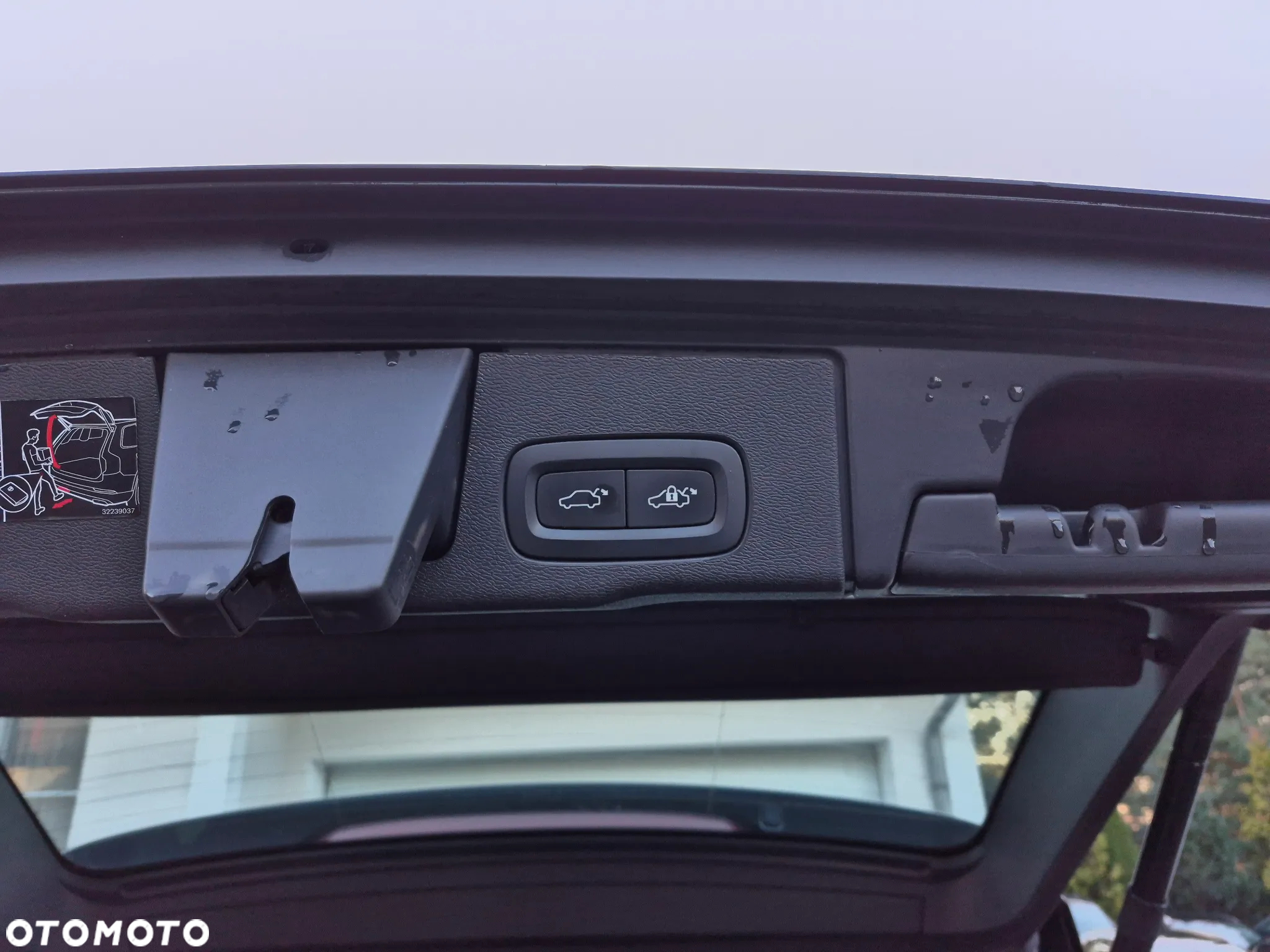 Volvo XC 60 D4 Momentum - 39