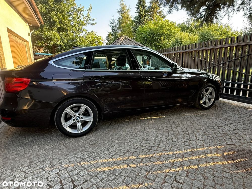 BMW 3GT 320d Luxury Line - 1