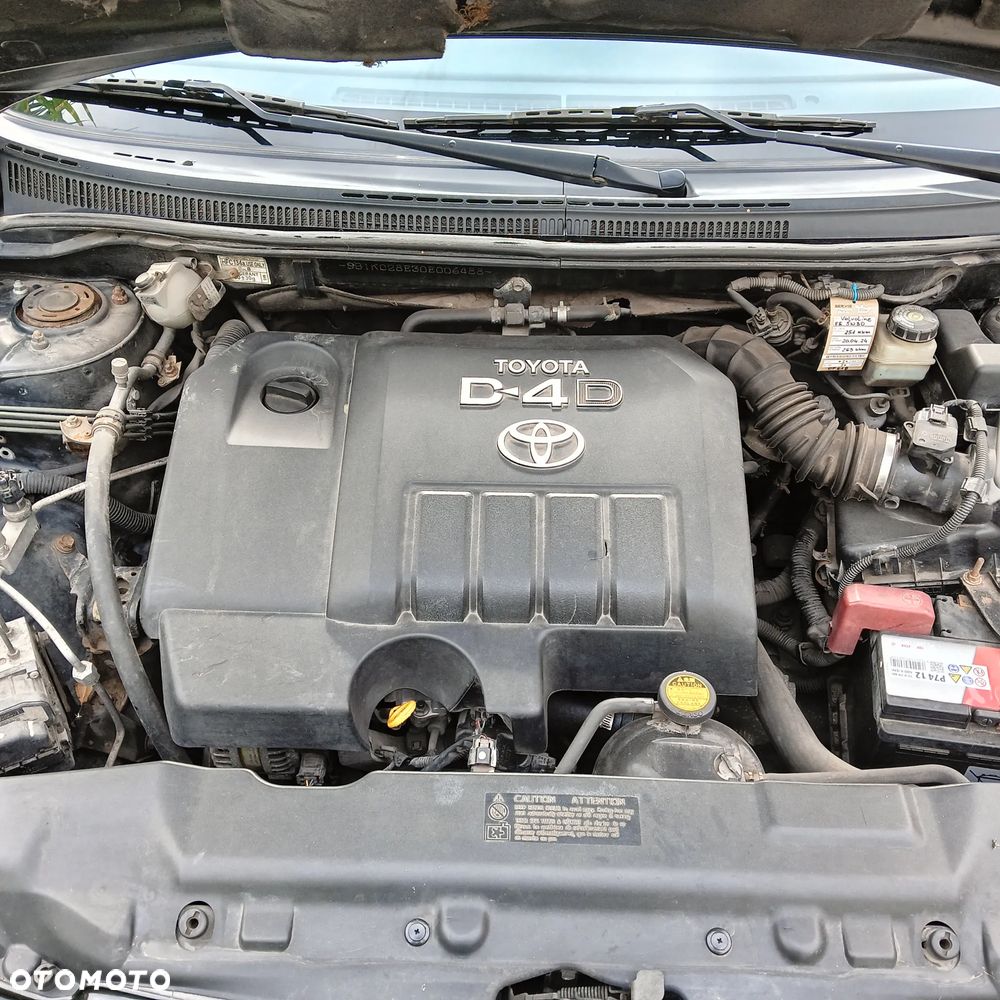 Toyota Corolla 1.4 D-4D Luna - 3