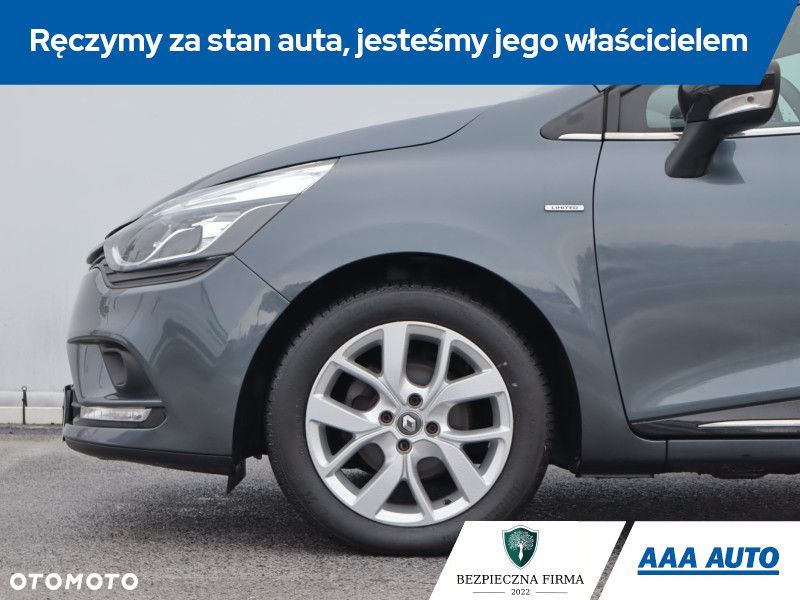 Renault Clio - 17