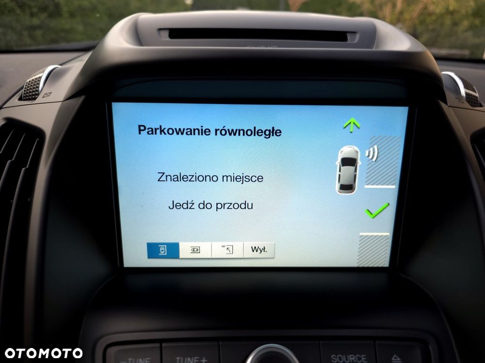 Ford Kuga 2.0 TDCi AWD Titanium - 22