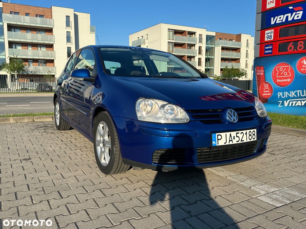 Volkswagen Golf 1.6 Comfortline - 3