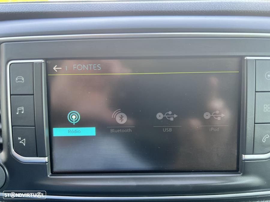 Peugeot e-Traveller L2 (75kWh) Allure - 47