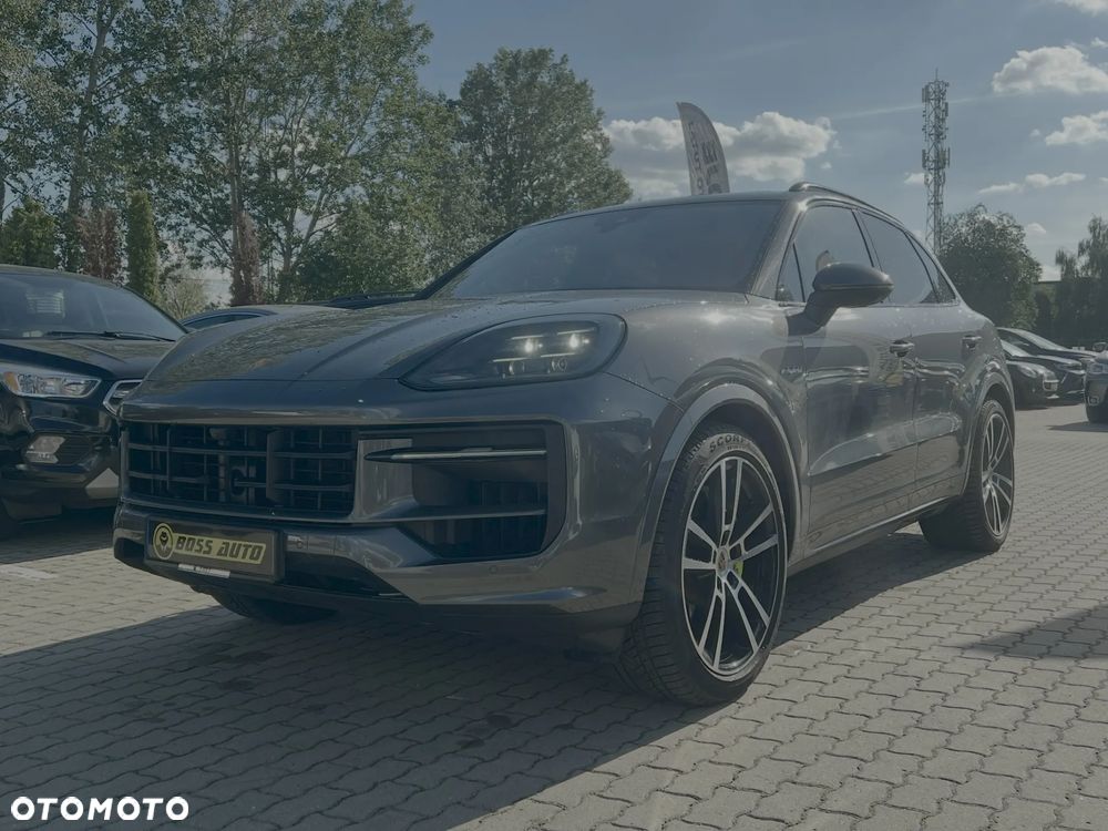 Porsche Cayenne - 5