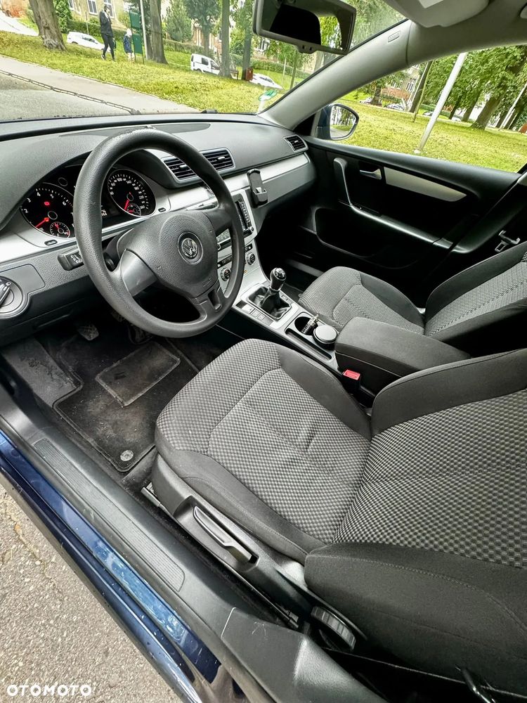 Volkswagen Passat 1.4 TSI BMT Comfortline - 9