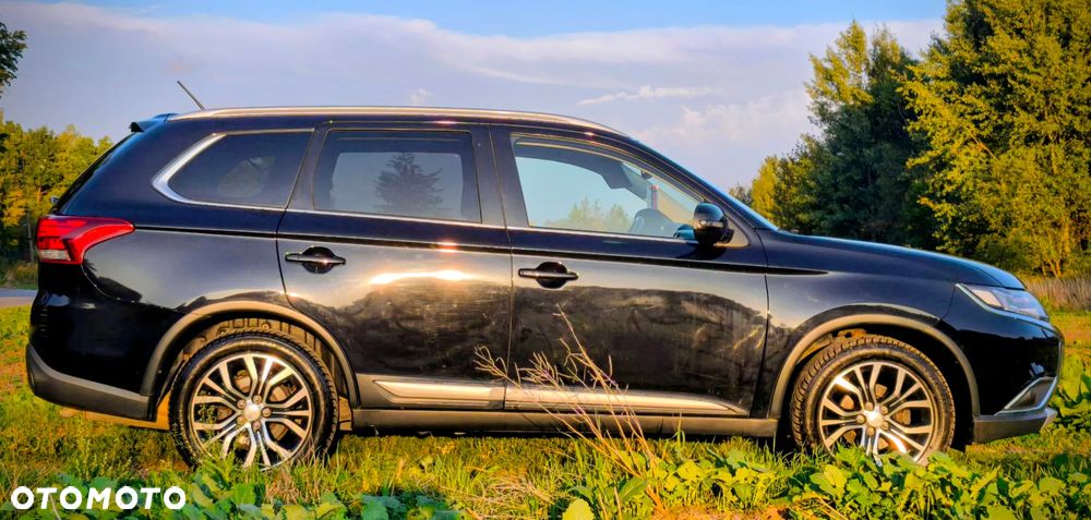 Mitsubishi Outlander 2.0 Intense + 4WD CVT - 3